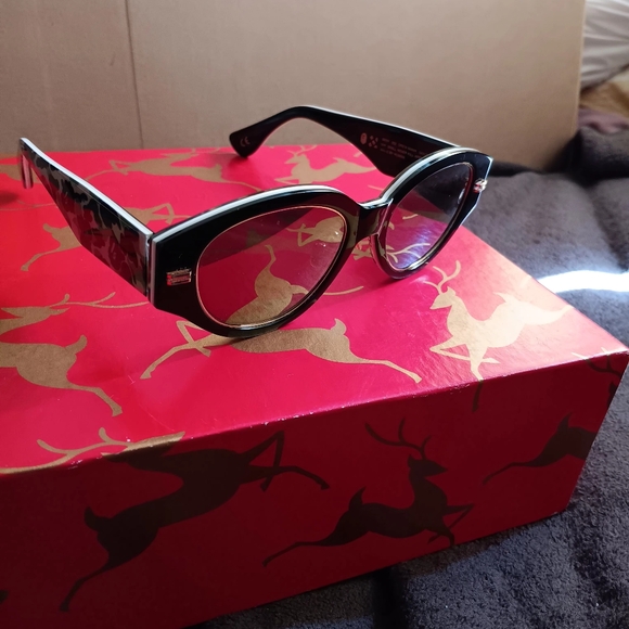 RETROSUPERFUTURE A BATHING APE CAMO UNISEX SUNGLASSES - Picture 4 of 16